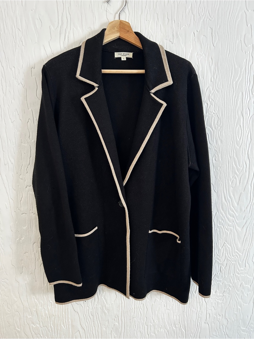 MAX STUDIO Long Blazer Cardigan Black Knit Large Career Corporate Layering